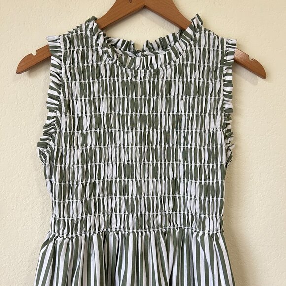 Crown Ivy Dress Womens 4 Sage Green Floral Striped Smocked Sleeveless Midi - Picture 2 of 9